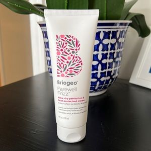 Briogeo Farewell Frizz